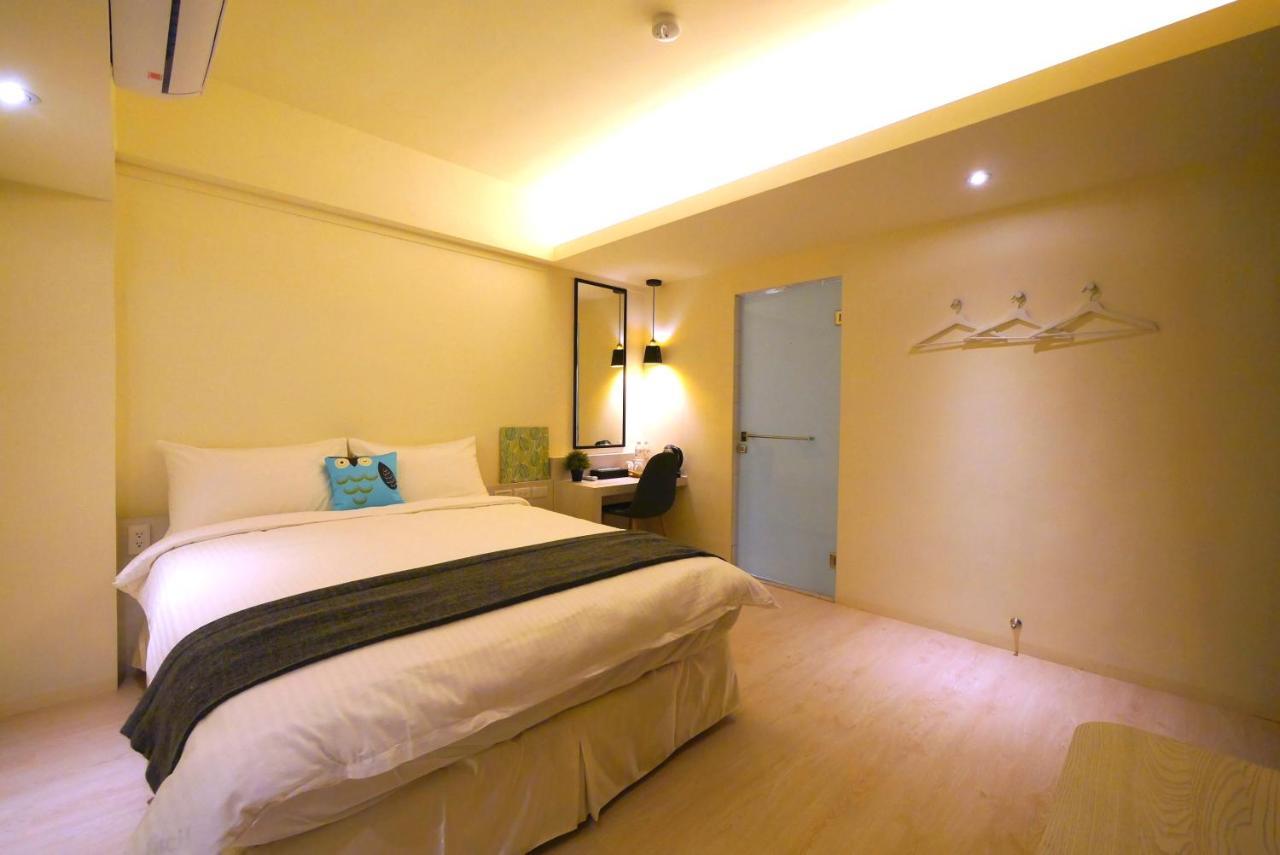Flora Inn Тайнань Экстерьер фото