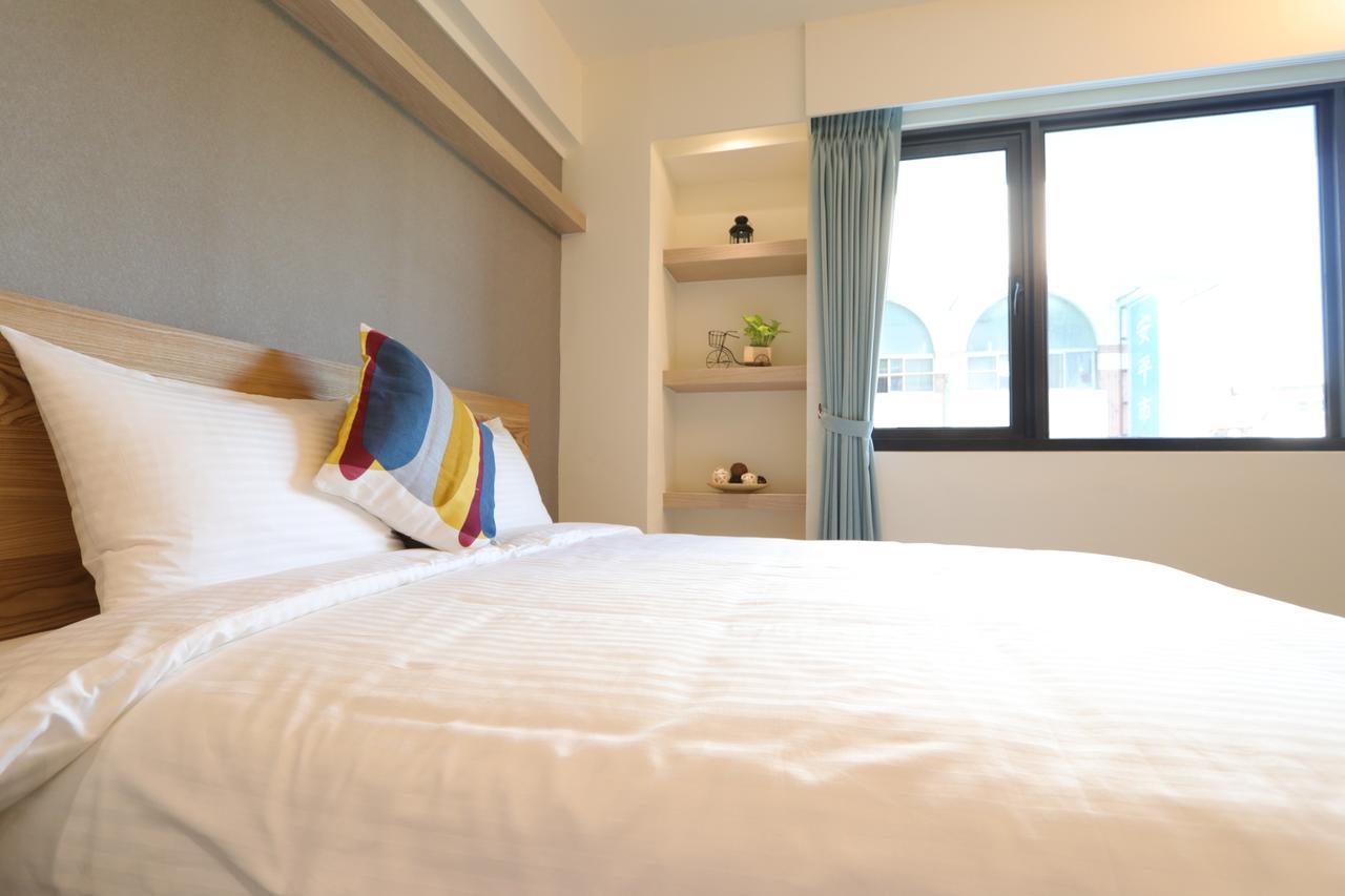 Flora Inn Тайнань Экстерьер фото